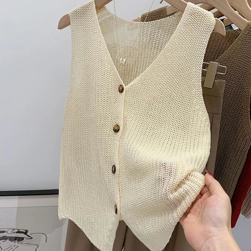 Eloise Top