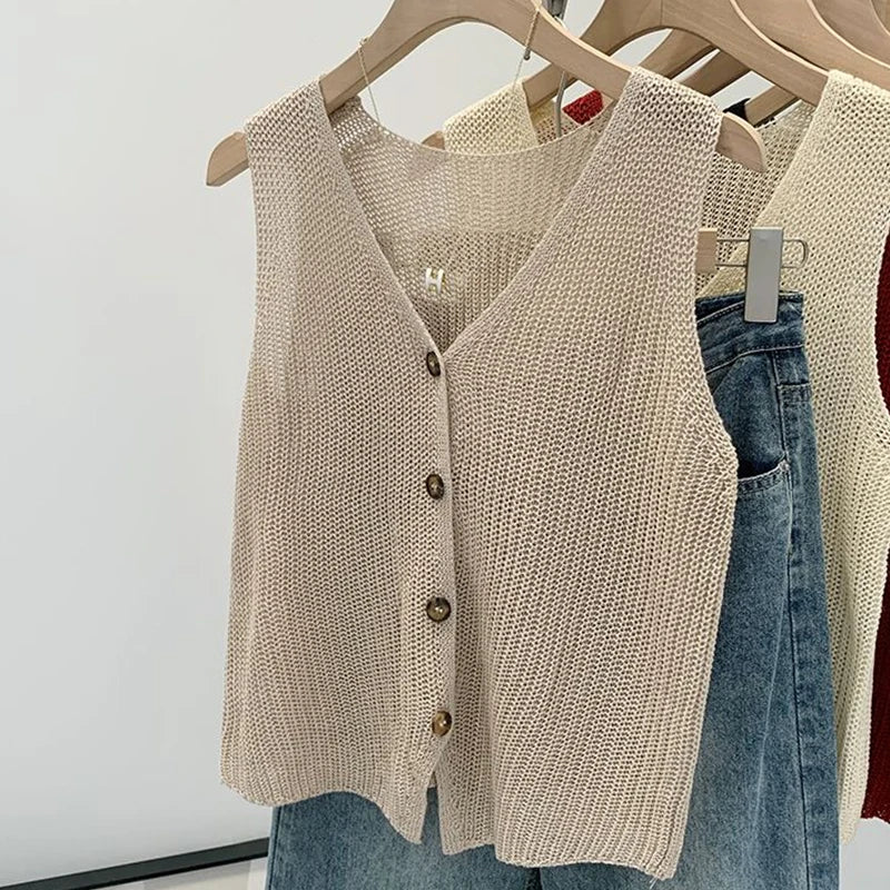 Eloise Top