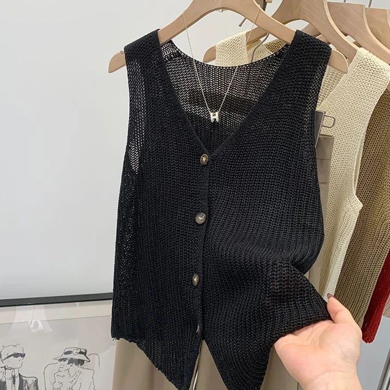 Eloise Top